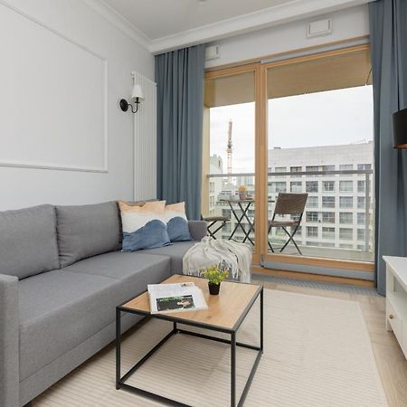 Stylish Apartment Kolejowa & Parking & Balcony By Noclegi Renters Варшава Екстер'єр фото