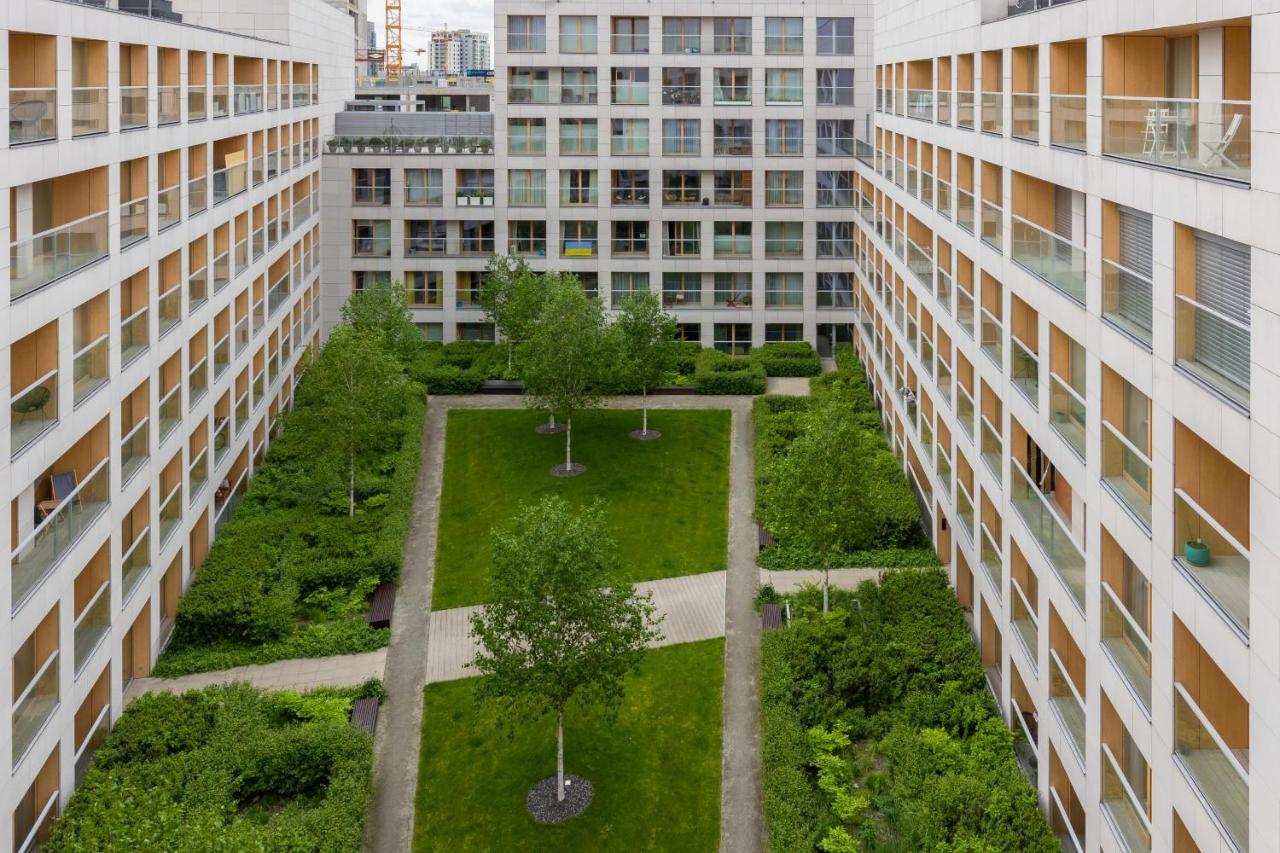 Stylish Apartment Kolejowa & Parking & Balcony By Noclegi Renters Варшава Екстер'єр фото